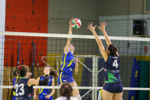 #FipavComo #VolleyAddictedVIRTUS CERMENATE 3 - GS RASTA’ 2Prima Divisione Femminile Como - 1^ GiornataCermenate (CO) - 14 ottobre 2022Gallery: www.volleyaddicted.comCredit: Morotti Matteo/VolleyAddicted.com