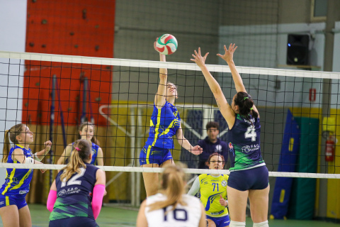 #FipavComo #VolleyAddictedVIRTUS CERMENATE 3 - GS RASTA’ 2Prima Divisione Femminile Como - 1^ GiornataCermenate (CO) - 14 ottobre 2022Gallery: www.volleyaddicted.comCredit: Morotti Matteo/VolleyAddicted.com