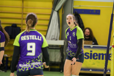 #FipavLombardia #VolleyAddictedVIRTUS CERMENATE 3 - PALLAVOLO TRADATE 2Serie C Femminile 2022/23 Lombardia - 10^ GiornataCermenate (CO) - 17 dicembre 2022Gallery: www.volleyaddicted.comCredit: Morotti Matteo/VolleyAddicted.com