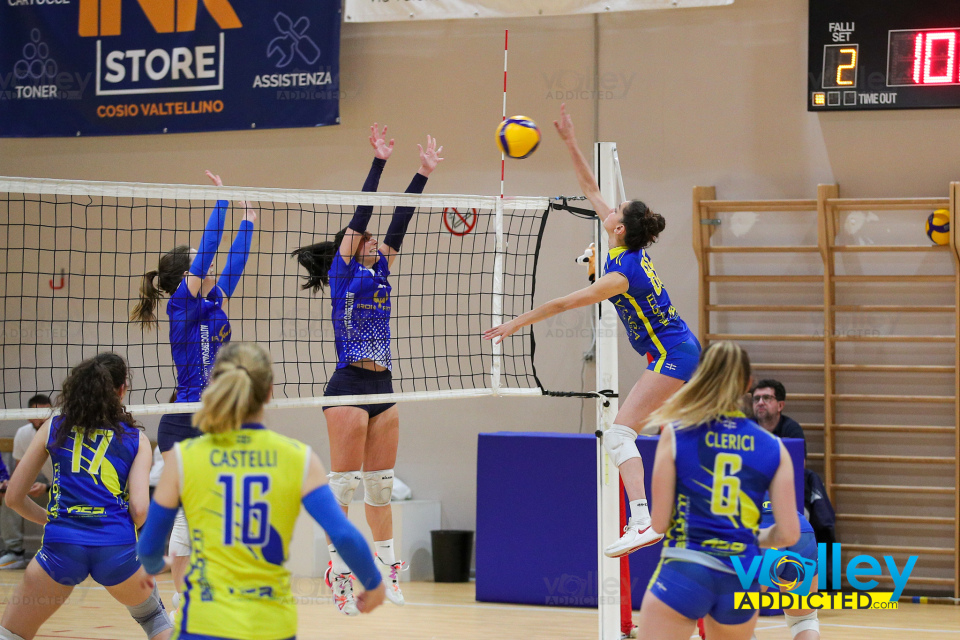 #FipavLombardia #VolleyAddicted

VOLLEY COLICO 3 - VIRTUS CERMENATE 2
Serie C Femminile 2023/24 Lombardia - 24^ Giornata
Colico (LC) - 27 aprile 2024

Gallery: www.volleyaddicted.com
Credit: Morotti Matteo/VolleyAddicted.com