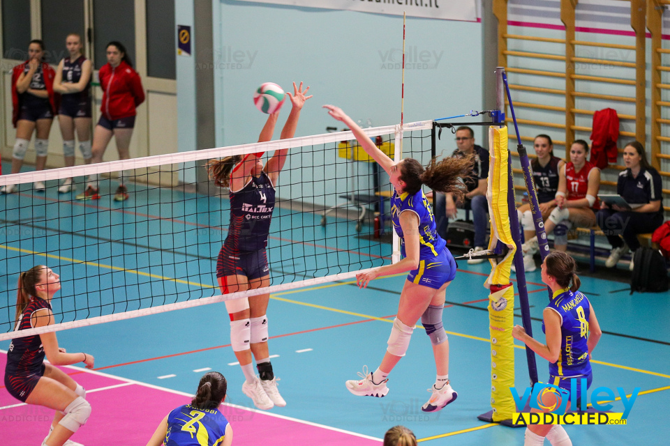 #FipavLombardia #VolleyAddictedVIRTUS CERMENATE 3 - ITALTEX CABIATE 0Serie C Femminile 2023/24 Lombardia - 11^ GiornataCermenate (CO) - 4 maggio 2024Gallery: www.volleyaddicted.comCredit: Morotti Matteo/VolleyAddicted.com