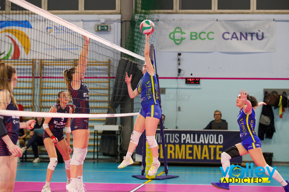 #FipavLombardia #VolleyAddictedVIRTUS CERMENATE 3 - ITALTEX CABIATE 0Serie C Femminile 2023/24 Lombardia - 11^ GiornataCermenate (CO) - 4 maggio 2024Gallery: www.volleyaddicted.comCredit: Morotti Matteo/VolleyAddicted.com