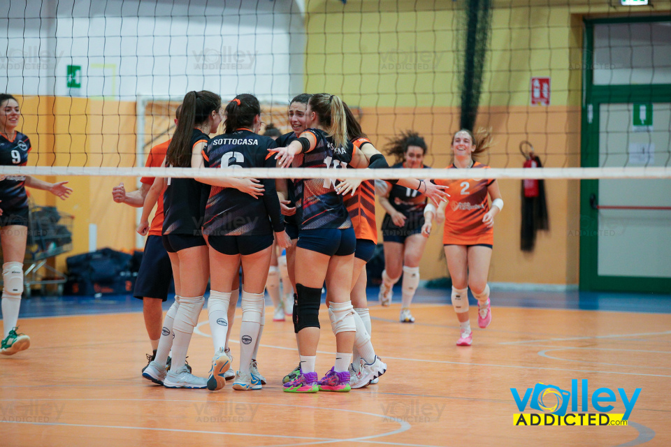 #FipavLombardia #VolleyAddictedPOL. VALMADRERA 3 - VIRTUS CERMENATE 2Serie C Femminile 2023/24 Lombardia - 26^ GiornataMalgrate (LC) - 11 maggio 2024Gallery: www.volleyaddicted.comCredit: Morotti Matteo/VolleyAddicted.com