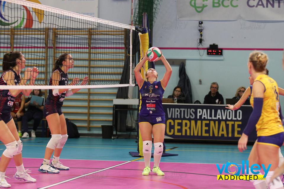 #FipavLombardia #VolleyAddictedBIANCHI GROUP CERMENATE 3 - ITALTEX CABIATE 0Serie C Femminile 2024/25 Lombardia - 1^ GiornataCermenate (CO) - 12 ottobre 2024Gallery: www.volleyaddicted.comCredit: Morotti Matteo/VolleyAddicted.com