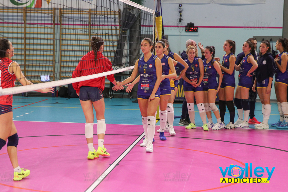 #FipavLombardia #VolleyAddictedBIANCHI GROUP CERMENATE 3 - ITALTEX CABIATE 0Serie C Femminile 2024/25 Lombardia - 1^ GiornataCermenate (CO) - 12 ottobre 2024Gallery: www.volleyaddicted.comCredit: Morotti Matteo/VolleyAddicted.com