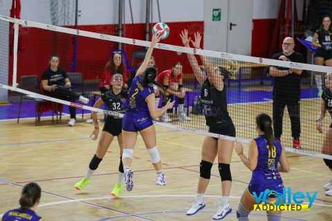 #FipavLombardia #VolleyAddictedFUTURA VOLLEY GIOVANI 0 - BIANCHI GROUP CERMENATE 3Serie C Femminile 2024/25 Lombardia - 2^ GiornataBusto Arsizio (VA) - 19 ottobre 2024Gallery: www.volleyaddicted.comCredit: Morotti Matteo/VolleyAddicted.com