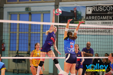 #FipavLombardia #VolleyAddictedRUSCONI ARREDAMENTI CERMENATE 3VOLLEY TEAM BIANZA 03^ Giornata Serie D FemminileCermenate (CO) - 12 ottobre 2024Gallery: www.volleyaddicted.comCredit: Morotti Matteo/VolleyAddicted.com