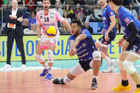 #SuperLega #VolleyAddicted

SuperLega Credem Banca 2022/23 - Regular Season
4^ Giornata PlayOff - Quarti di Finale
ALLIANZ MILANO 3 - SIR SAFETY SUSA PERUGIA 2
Allianz Cloud, Milano - 2 aprile 2023

Gallery: www.volleyaddicted.com
Credit: Morotti Matteo/VolleyAddicted.com