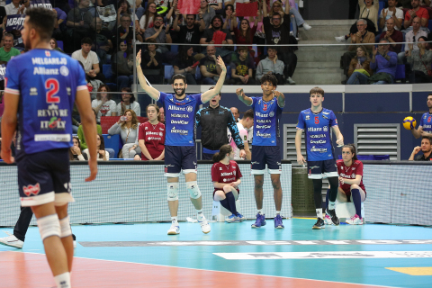 #SuperLega #VolleyAddicted

SuperLega Credem Banca 2022/23 - Regular Season
4^ Giornata PlayOff - Quarti di Finale
ALLIANZ MILANO 3 - SIR SAFETY SUSA PERUGIA 2
Allianz Cloud, Milano - 2 aprile 2023

Gallery: www.volleyaddicted.com
Credit: Morotti Matteo/VolleyAddicted.com