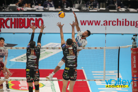 #DelMonteCoppa
#SuperLega #VolleyAddicted

Final Four Del Monte® Coppa Italia 2024 - Semifinale
SIR SUSA VIM PERUGIA 3 - ALLIANZ MILANO 2

Unipol Arena, Casalecchio di Reno (BO) - 27 gennaio 2024

Gallery: www.volleyaddicted.com
Credit: Morotti Matteo/VolleyAddicted.com