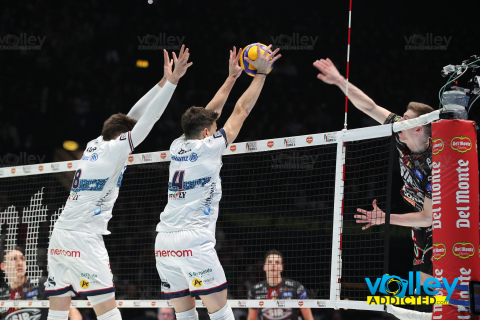 #DelMonteCoppa
#SuperLega #VolleyAddicted

Final Four Del Monte® Coppa Italia 2024 - Semifinale
SIR SUSA VIM PERUGIA 3 - ALLIANZ MILANO 2

Unipol Arena, Casalecchio di Reno (BO) - 27 gennaio 2024

Gallery: www.volleyaddicted.com
Credit: Morotti Matteo/VolleyAddicted.com